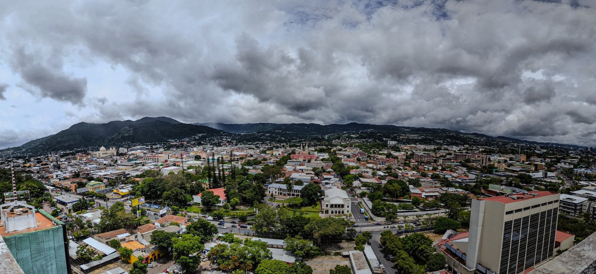 El Salvador registra lluvias a nivel nacional por la influencia de una onda trop… | Noticias Tech y Ciencia Actualizadas